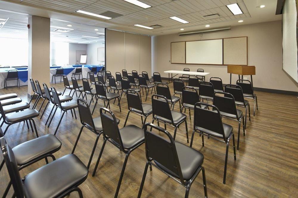 Residence & Conference Centre - Hamilton Luaran gambar